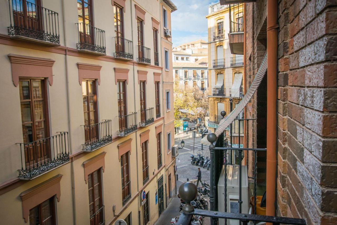 Ibericabeds Plaza Nueva Suite 21 Granada Bagian luar foto